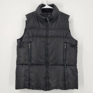Black Quiet Luxury Women's Puffer Full Zip Vest Feather Down Minimalist Classic